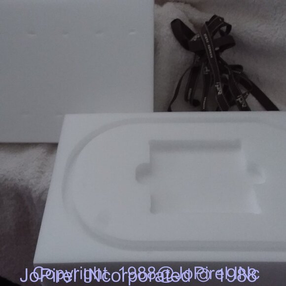 HERMES  Empty Box 18.75” x 8” x 3.25” - Picture 12 of 13